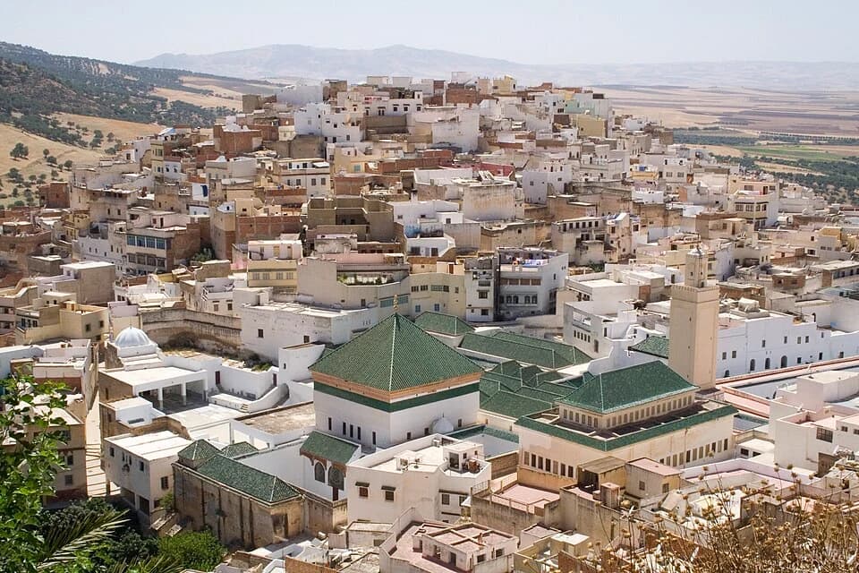 Volubilis and Moulay Idriss tour scene 2